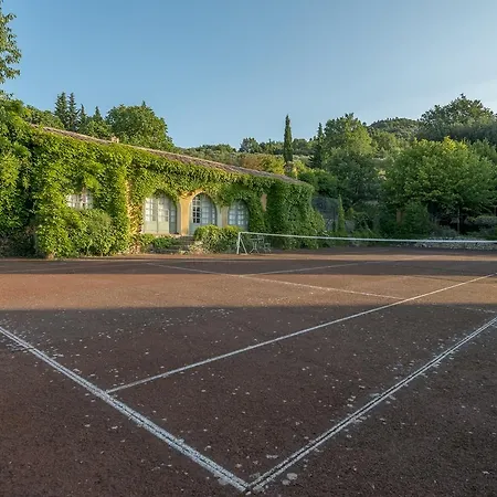 Domaine De La Baume