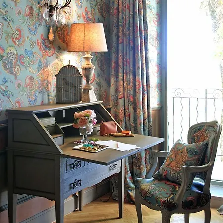 Domaine De La Baume Bed & Breakfast *